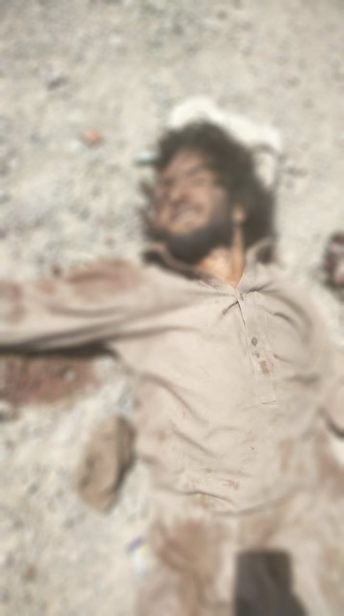 Strategic_Intl's tweet photo. 🚨⚔️🇵🇰 Footage released by BLA for propaganda purposes accidentally showed one of there commanders getting shot and killed by security forces when BLA ambushed the vahicle. https://t.co/9eWSqbwCsT