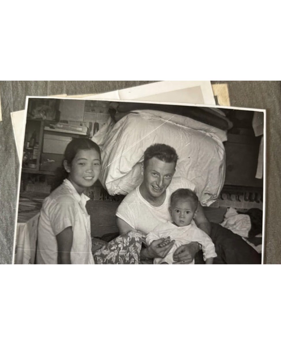 ObserverKR's tweet photo. 한 때 북미 커뮤 난리난,
🇰🇷🇺🇸 한국 미국 커플 👩🏻‍❤️‍👨🏼

한국전쟁에서 만나,
50년 넘게 함께한 박유선과 랄프

전쟁통에도 사랑은 꽃 핀다! 💕💕 https://t.co/35HHxamL5U