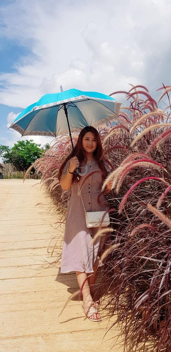 PoodSaik's tweet photo. เดินชมวิวที่น้ำตก🍃 https://t.co/QAMkBKBaEZ