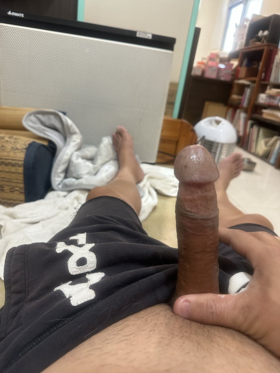 robin990072's tweet photo. @lockedhunk 我也想把精灌進去 https://t.co/DO76qVW5Au