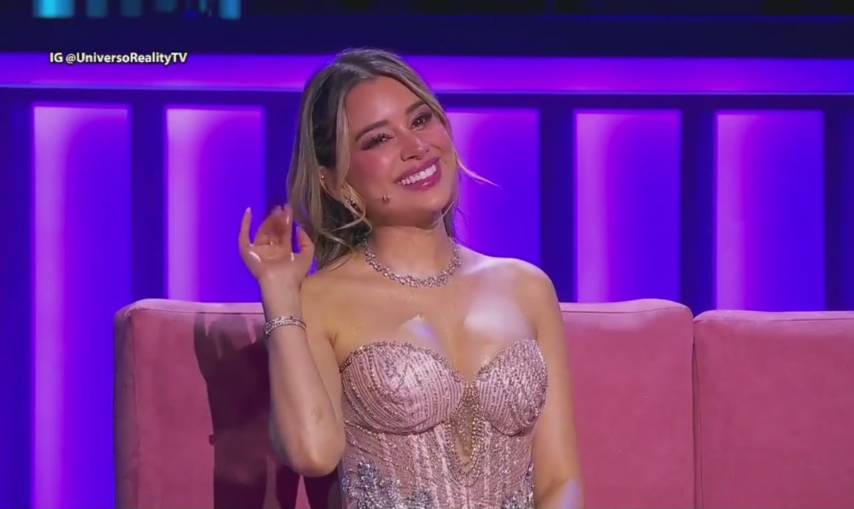 BriandaQueen's tweet photo. REINA, MI CHIQUITA HERMOSA 💖😍 @DeyanaraBrianda #Brianda #LaCasaDeLosFamososMéxico 

BRIANDA SIGUE BRILLANDO https://t.co/J5J2qLtRAo