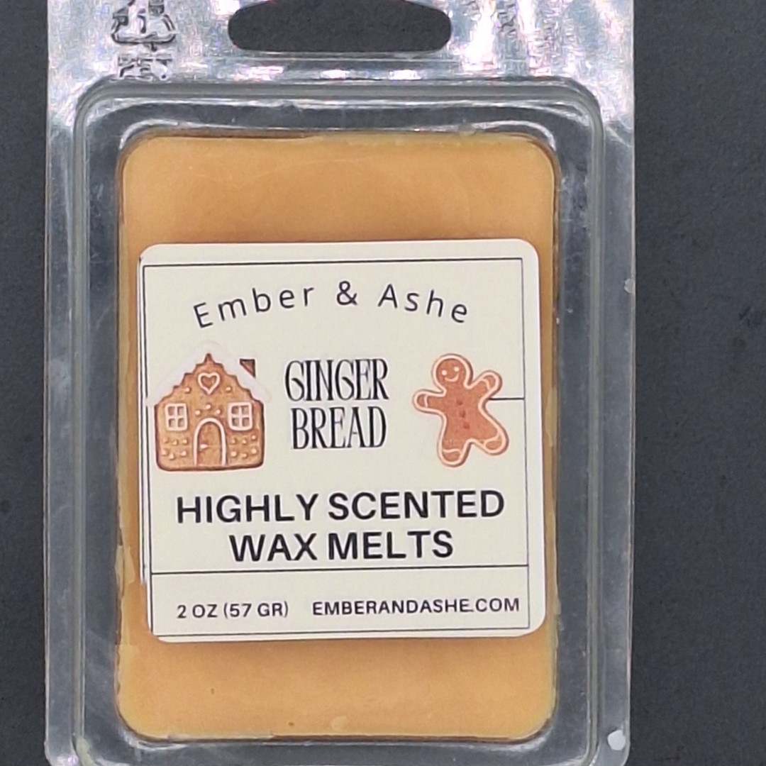 AnibalPorzio's tweet photo. Warm, cozy, and wonderfully fragrant. Our Aromatherapy Wax Melts collection features Gingerbread with a strong scent throw and Christmas Cookies with Vanilla, delivering long-lasting fragrance to every room. Find them through the link in our bio. https://t.co/FCZDQHse8H