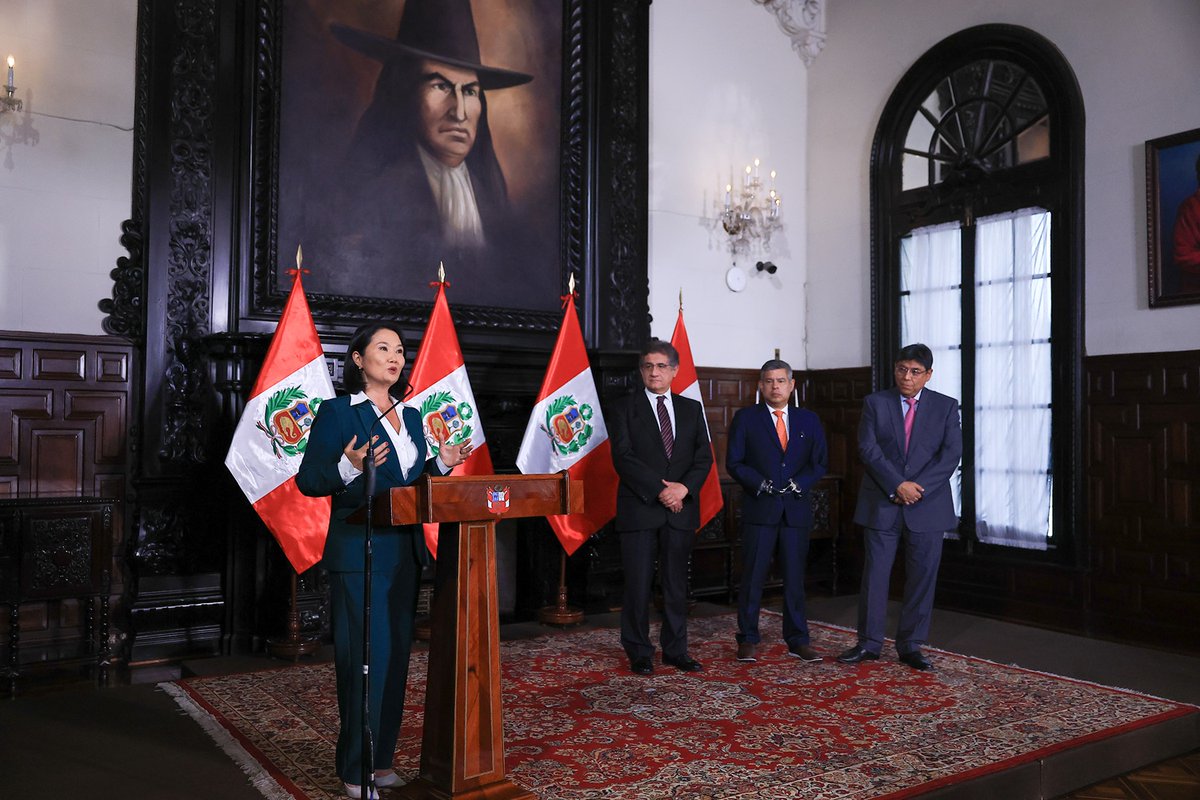 prensaperupe's tweet photo. 🇵🇪La Remuneración Mínima Vital sube a 1.230 en octubre y a 1.300 tras 'Fenómeno El Niño'. Avance dice el Gobierno, pero ¿alcanza para vivir dignamente? Bono de 100 soles para la microempresas, ayuda necesaria pero solo por única vez.
https://t.co/7qy4mHqKzC https://t.co/Ic7kE8HiZA