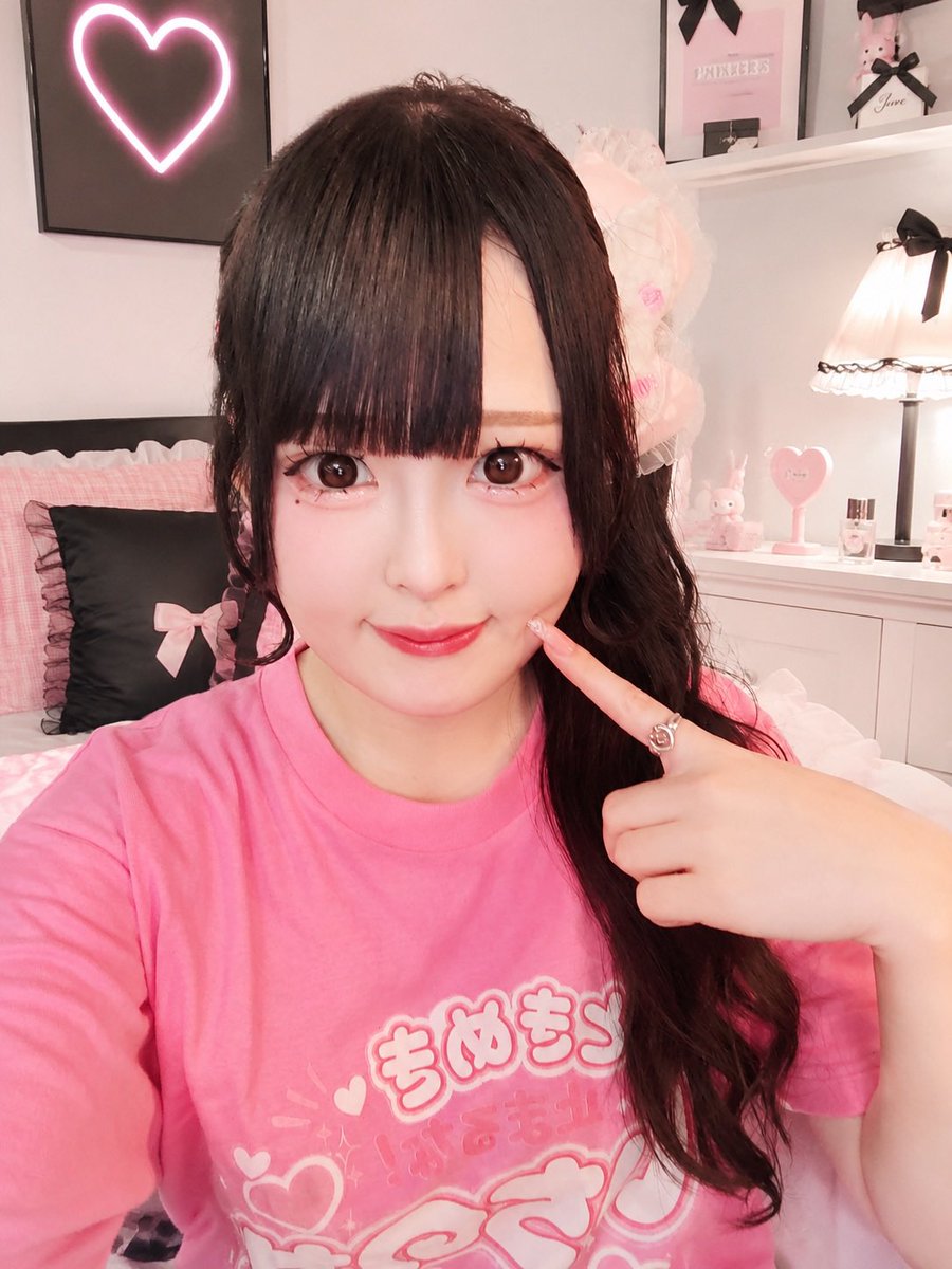 purette_idol's tweet photo. 🩷 一ノ瀬ゆな｜ピュアピンク

いつ見ても、どこから見ても完璧な前髪✂️
踊ったらもっと目が離せない🎀♡

10.11 一ノ瀬ゆなに会いにきて♡

🎀 10.11 purette DEBUT LIVE
📍GARRET udagawa（渋谷）
🎫 一般 ¥500＋1D
🔗 https://t.co/23AEAEIWhc

#purette #一ノ瀬ゆな https://t.co/lDv0Q2iIag