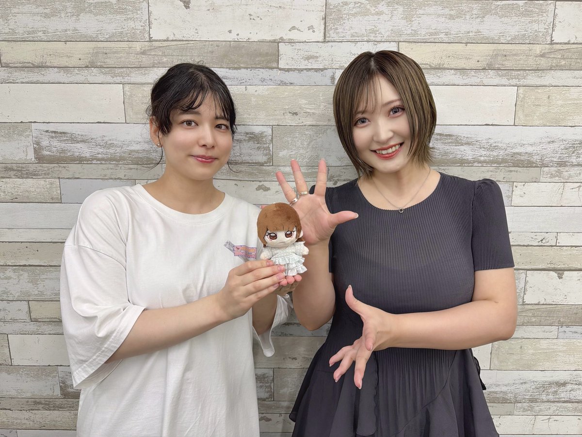 onsenradio's tweet photo. 石見舞菜香のらじおてくてく
第80歩目配信すた～と🦝
感想は #まなてく ポスト📮

シャッフルラジオ第3弾🌀🐾
「島袋美由利と白石晴香のらじおぐるぐる」をお届けします！
ぜひお聞きください✨

https://t.co/tDdg2ut7xd #音泉 https://t.co/wyzY5O0oS4
