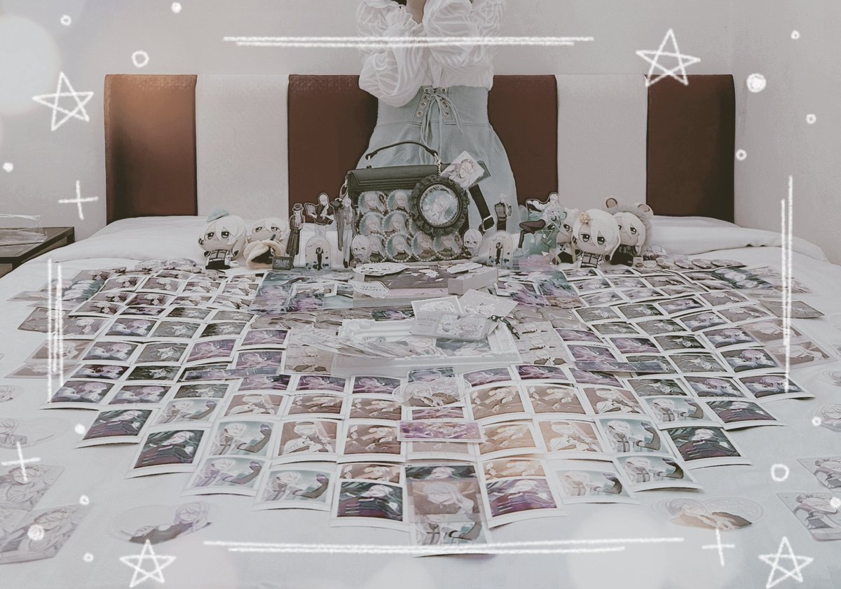 A_HaMa04's tweet photo. Hmm... there's my old picture for Victor's bday
Can I use it to find some helios moots?
#heliostwt https://t.co/5zfpNQDB4e