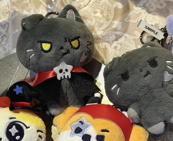 jaylandglobal's tweet photo. [📸] 260929

ENHYPEN Official Character 'SPOOKY ENCHIN' POP-UP Preview — NoxStar 🐈‍⬛

Go grab NOXSTAR now! ⭐️

©️ hipkr_, zzomaa_, eyesmag, dailyfashion_news

#JAY #ENHYPEN #ジェイ #제이 #엔하이픈 #ENHYPEN_JAY #엔하이픈_제이 @ENHYPEN @ENHYPEN_members https://t.co/TZaG9xqHfl