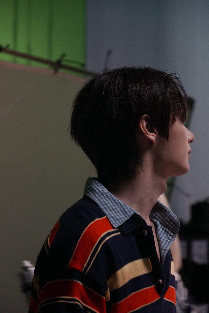 moontomeetyou's tweet photo. JUN 1st EP ‘9’ 📸 behind https://t.co/u9V5LtMnYB