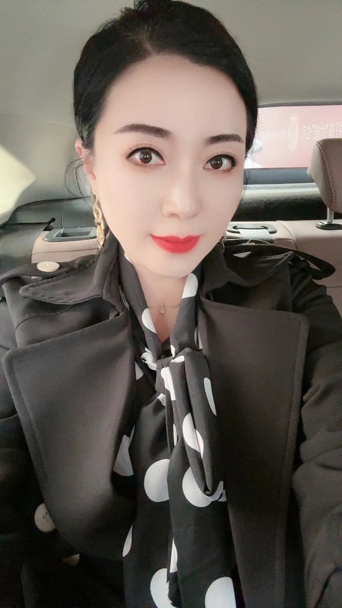 rdm13143's tweet photo. @jyd_alali 👄 https://t.co/CN7blYR1SX