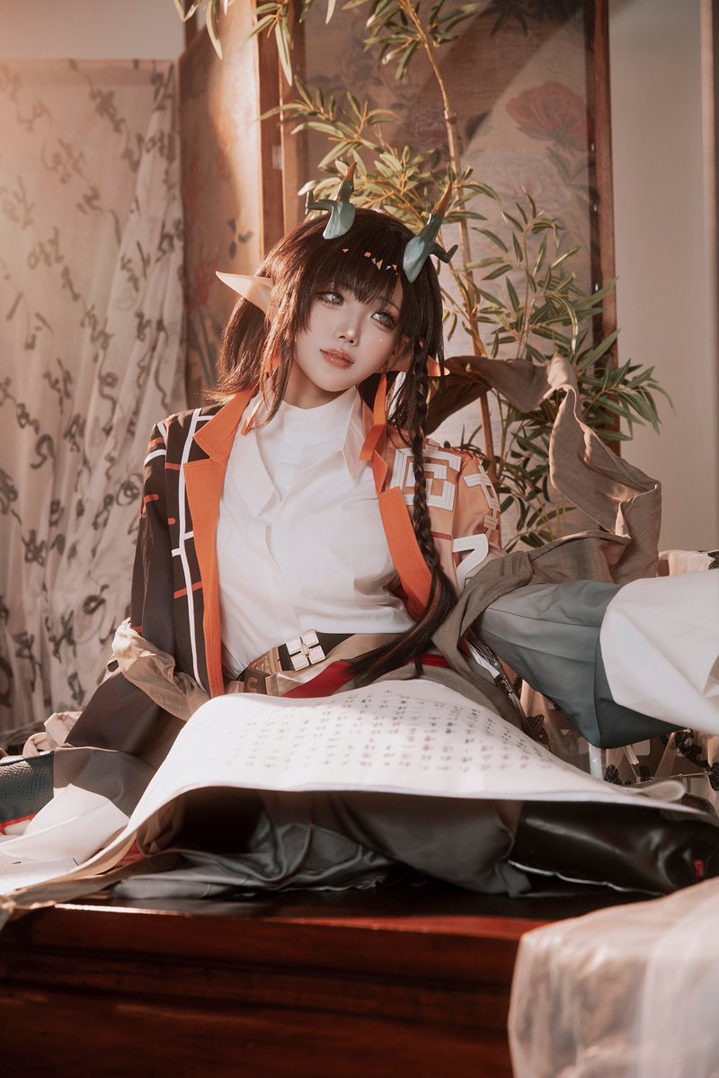 MOMO___0w0's tweet photo. #明日方舟 #颉

https://t.co/iyvR8JsHdD https://t.co/wJENOzEnEl