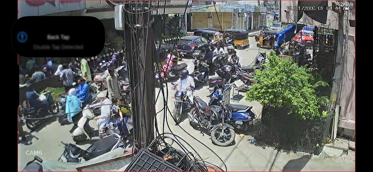syedaskarialir1's tweet photo. @shotr_mirchowk @HYDTP @psmirchowk @DCPTraffic1Hyd Thanks for responding and consulting them. However, despite multiple complaints and consultations, there has been no tangible change. We request the concerned authorities to take effective action and provide a permanent, enforceable solution, rather than repeated consultations. https://t.co/zDd6vmaH8H