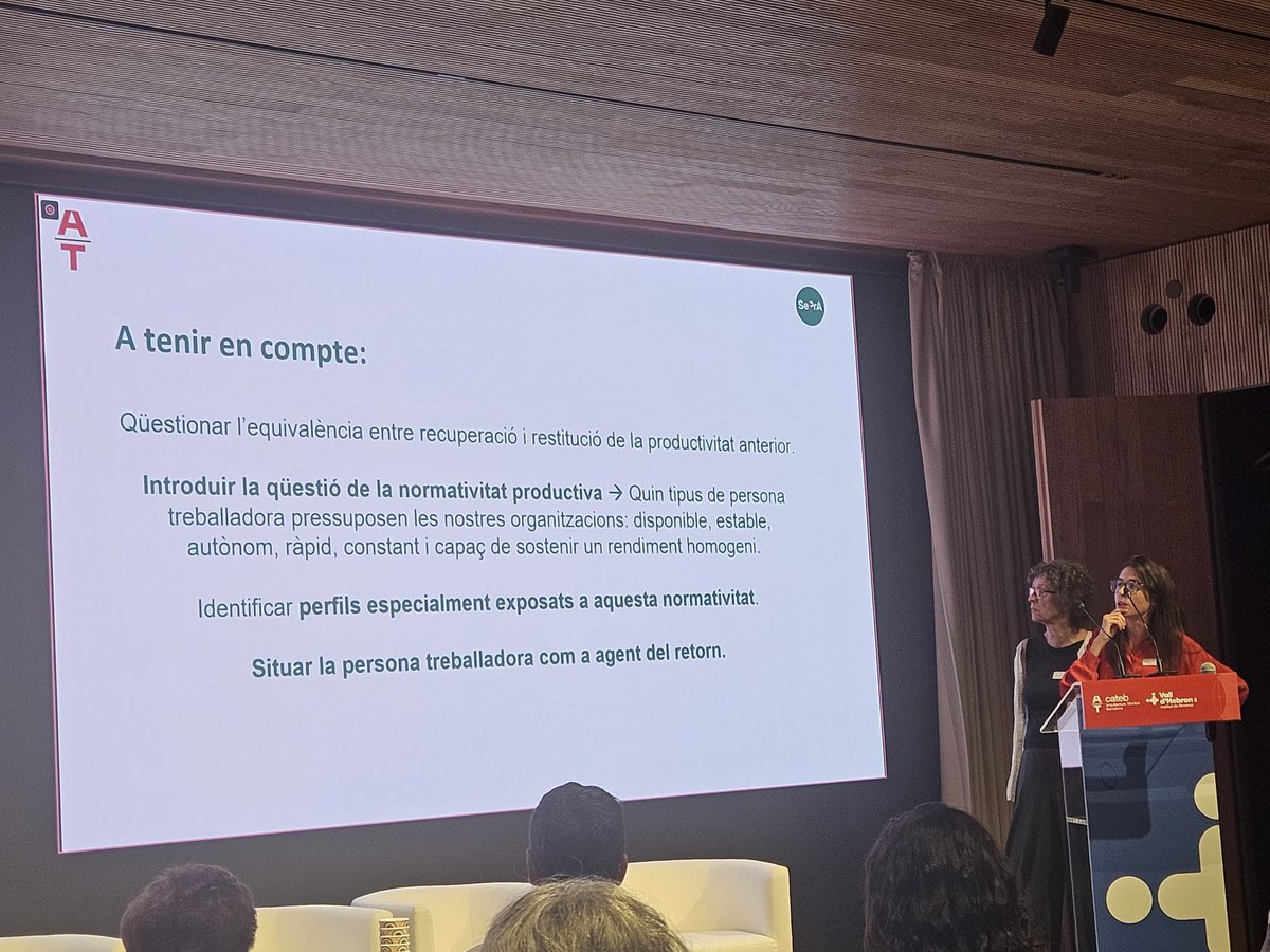 Seprascc's tweet photo. La salut en la construcció va molt més enllà de la prevenció d'accidents. 
La Carolina Clapes i la Marta Hosta parlen al simposi de @cateb_barcelona de la nostra manera d'entendre la prevenció en qualsevol sector d'activitat, des de la medicina del treball i la salut mental. https://t.co/27EsIITDSa