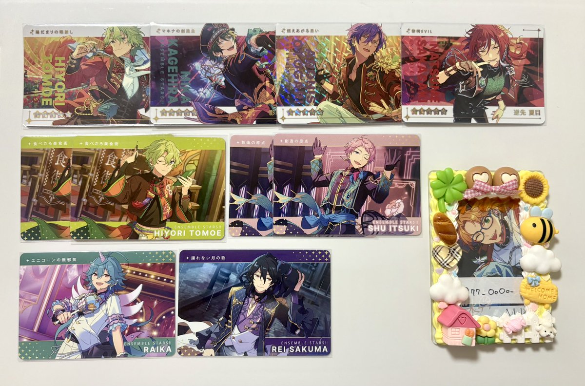 77_OoOo_'s tweet photo. 【交換】あんスタ カードダス Vol.2

譲┋日和 *宗 みか 零 *アドニス 零 夏目 *ライカ
求┋R真

・郵送または都内手渡し
・R↔Nは比率違い◎ご提案ください

*含む交換優先
よろしくお願いいたします🌸 https://t.co/KYn4mIK1oa