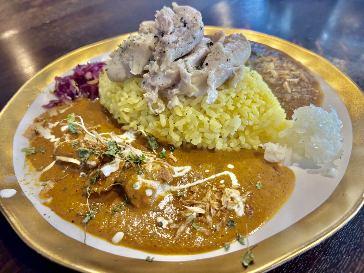 50_0_50_'s tweet photo. ランチにカレー食べて来ました‼️
ずとまよの奈良公演に行く方へ、カレー好きの私からのおすすめです🍛
ホロホロチキンとあいがけカレーが最高なんですよねこれ
キーマカレーから海鮮、ジビエまで、、

個人的には絶対行くべきカレー屋さんです
🎖️🎖️🎖️
#ずとまよ好きと繋がりたい

↓↓ https://t.co/80yKz40G4s
