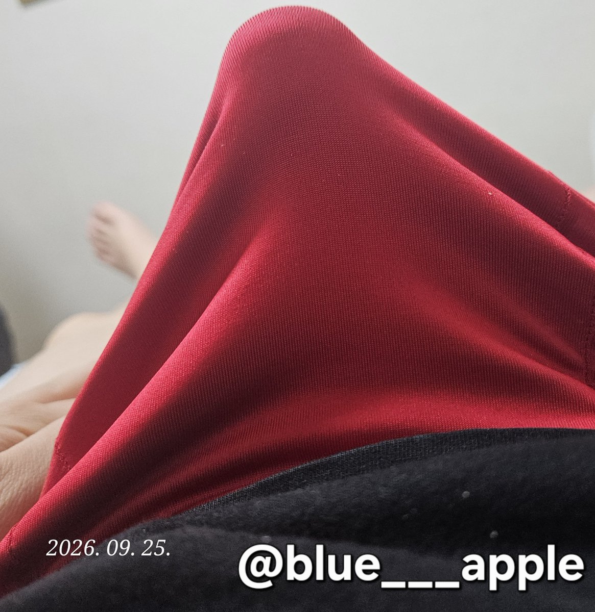 bule___apple's tweet photo. 아저씨긴한데 아직도 아침에 고추도  잘 일어납니다🌶

#섹트 https://t.co/Ax8Q0iRUWs