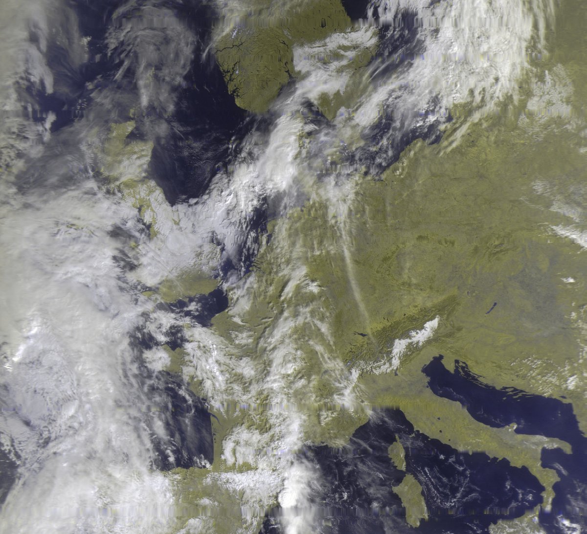 eifelcowboy's tweet photo. #Moin #friends #weather 
#Meteor Mn2-3
Have a nice day 🤠👍 https://t.co/0It18t5o56