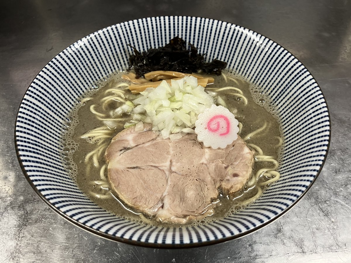 minamiurawaango's tweet photo. 10月1日（木）～10月20日（火）　限定

純煮干そば　1100円

また、休止していた中華そば、旨辛中華そばの提供を10月1日（木）から再開致します。

よろしくお願い致します。 https://t.co/mkGuyUV7gL
