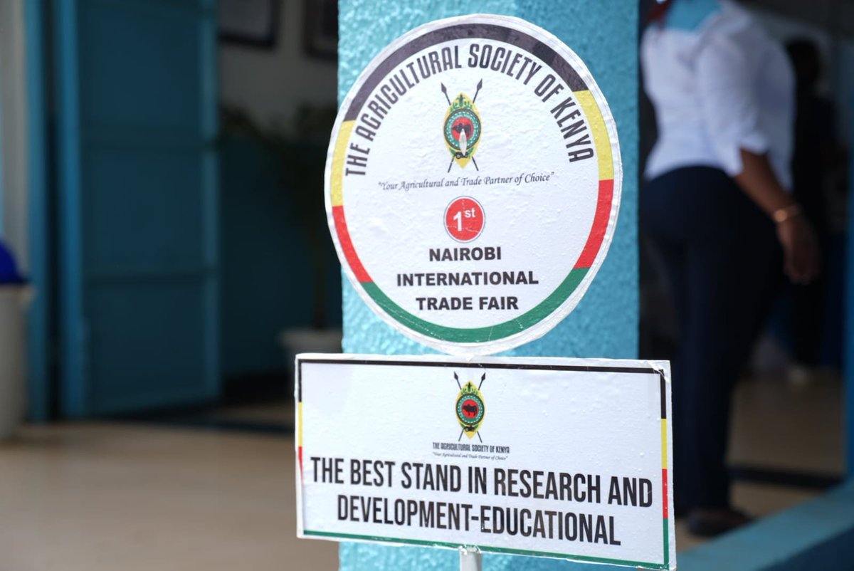 UONFST's tweet photo. The university of Nairobi has taken 1st Position in Best Stand in Research &amp; Development (Educational) at the #NIFT2026.

The recognition reflects  UoN's showcase of research innovation &amp; solutions with practical relevance #WeareUoN #ASK2026 #TwendeNairobiShow @uonbi @vcuonbi https://t.co/gRAGSZkY52