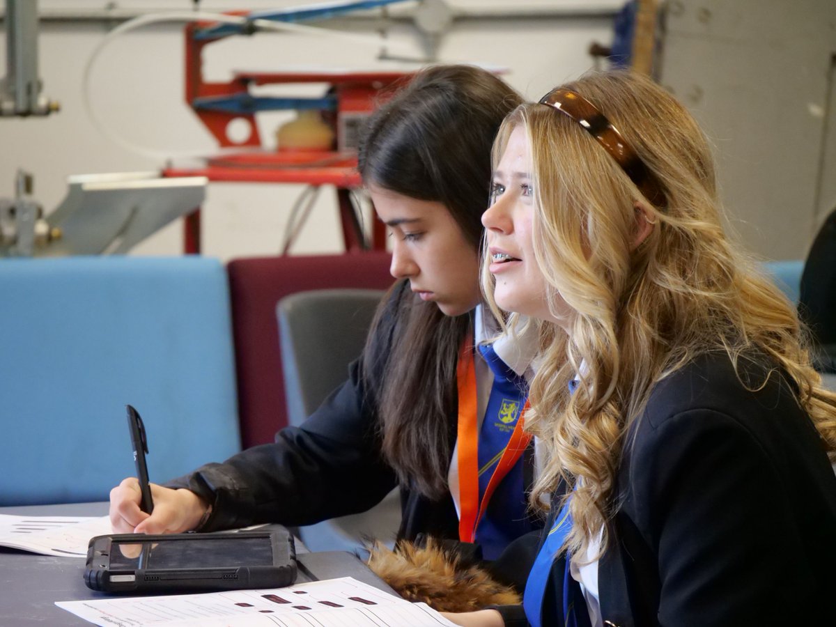 SunderlandEcho's tweet photo. Did you have opportunities like this when you were at school? Make sure YOUR kids don’t miss out and take a look at what education could look like for them
#AD @SHVAcademy  #School #SecondarySchool #ChoosingASchool #Sunderaland #Education 
https://t.co/0r4Fc3jWjR https://t.co/BteDHYlnWJ
