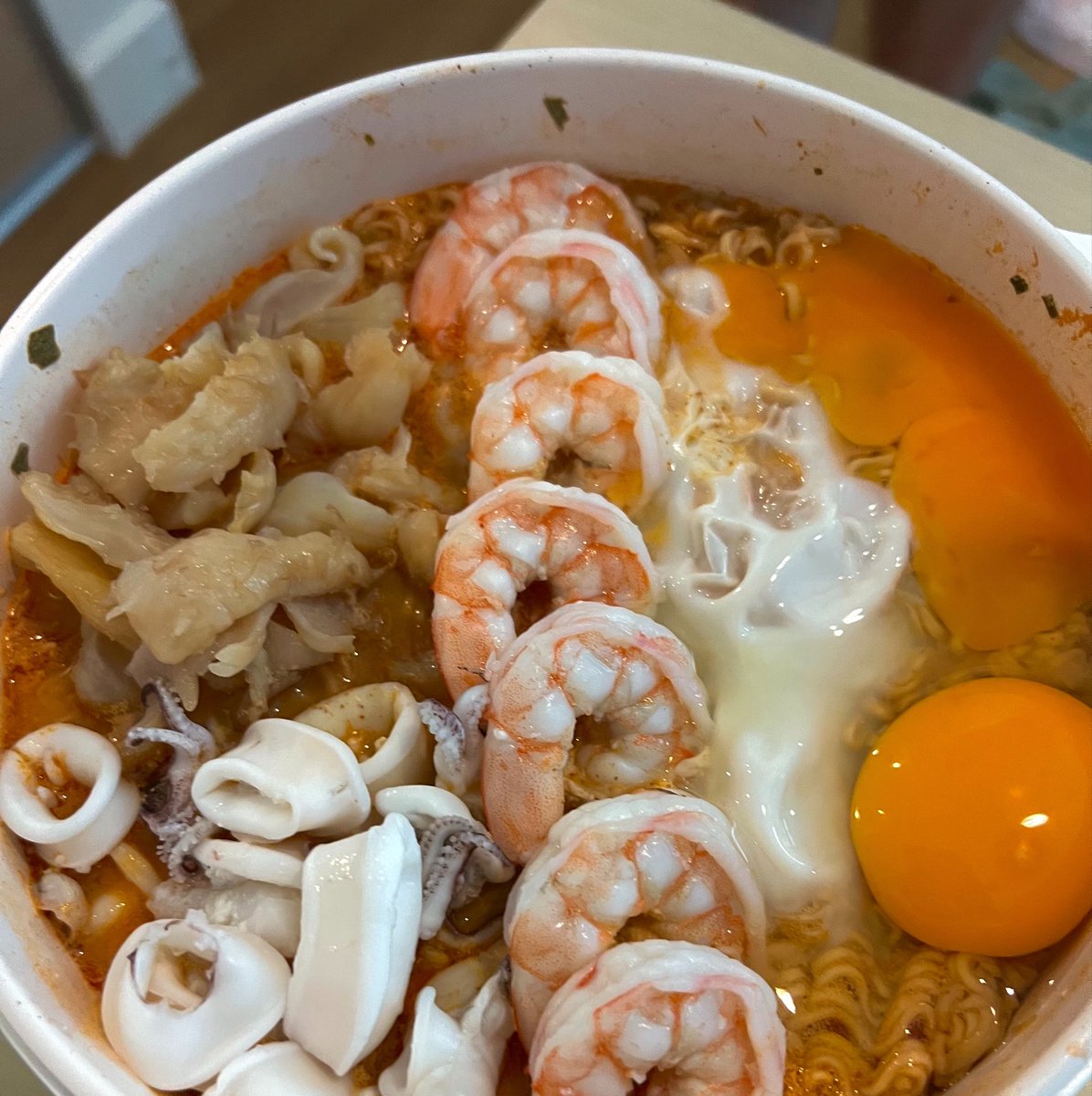 mmelody_twt's tweet photo. สายต้มม่าเหมือนกันคั้บ🤲🏻🤤 แนะนำของ simplus ได้มุ้ย ซื้อมาแบบไม่คาดหวังเพราะตอนนั้นกดได้ราคาดี ตอนนี้น้อง 4 ปีแล้ว ชียังไม่พัง😭สักทีี 

🌟 https://t.co/BHrv86NmaP https://t.co/egB64fu4cv
