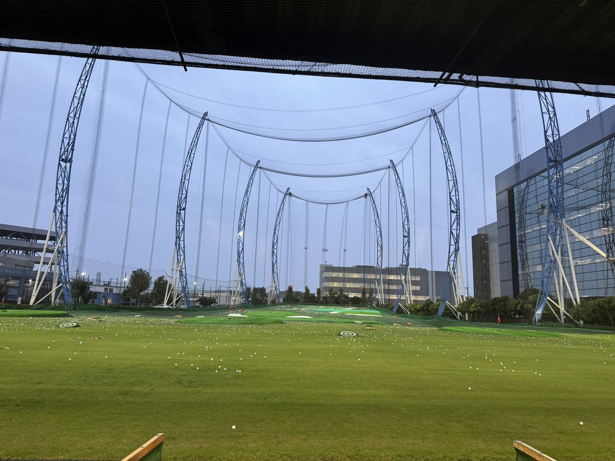 snoajpu's tweet photo. 来週のゴルフコンペに備えて⛳️
練習します😊

#ゴルフ https://t.co/cNVdD1f9sQ