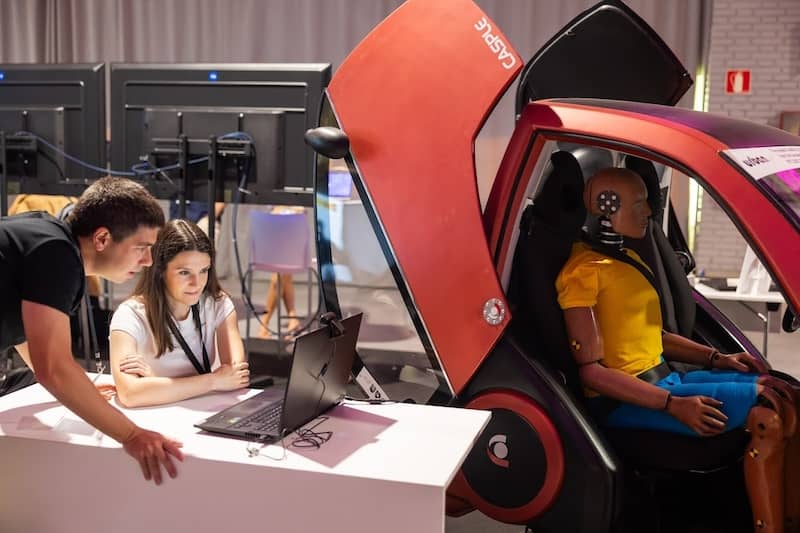 Fedit's tweet photo. En #meetechSpain2026 se ven y se tocan los #demostradores y #tecnologías que resuelven los retos del #futuro

➡️ https://t.co/6TtPNz6Yi6 🔬

#meetechSpain #CentrosTecnológicos #TransferenciaTecnológica #GeneraciónDeConocimiento #InnovaciónConImpacto https://t.co/VRu1fpoXue