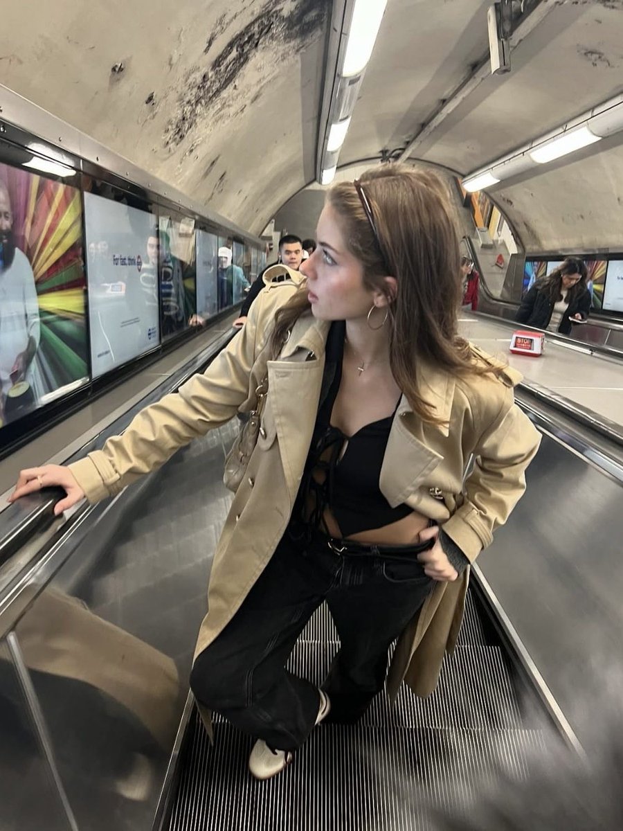 soullkya's tweet photo. your gallery if « Kyara D'Angelo » was your girlfriend. https://t.co/KRZwYS75aR