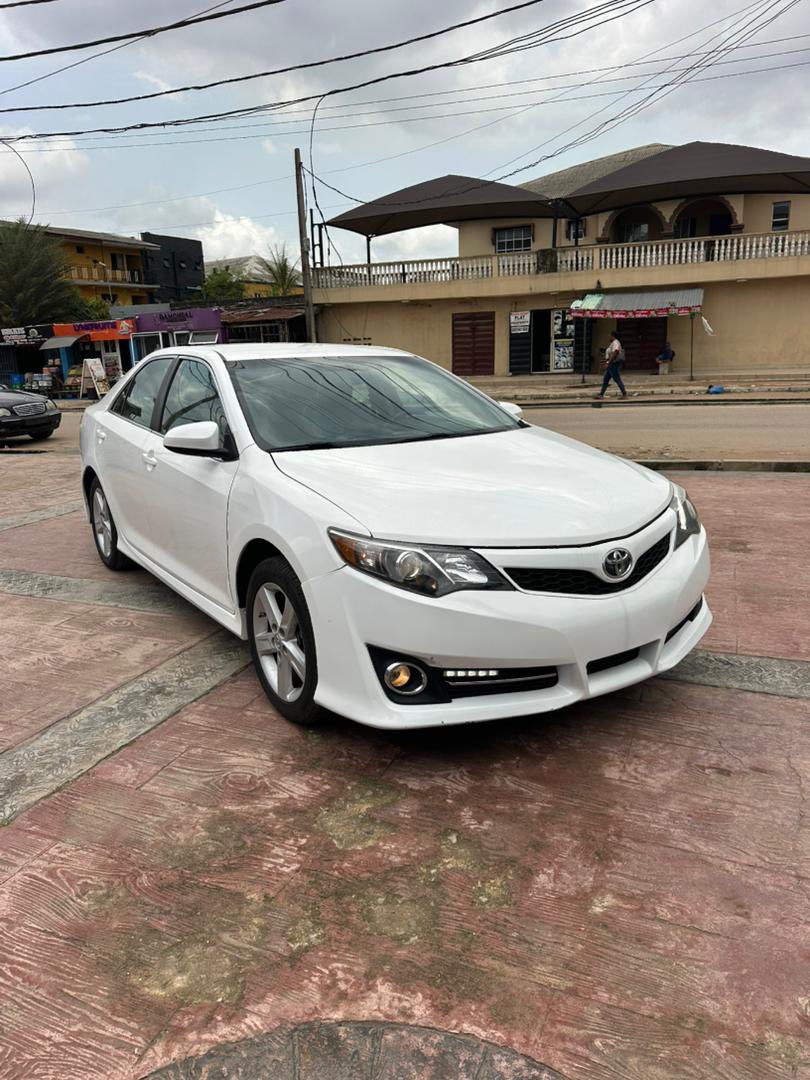 XcessCars's tweet photo. Foreign used Camry 2014 SE total accident free 

Give me 11.950m last https://t.co/6kOr4xjZFs