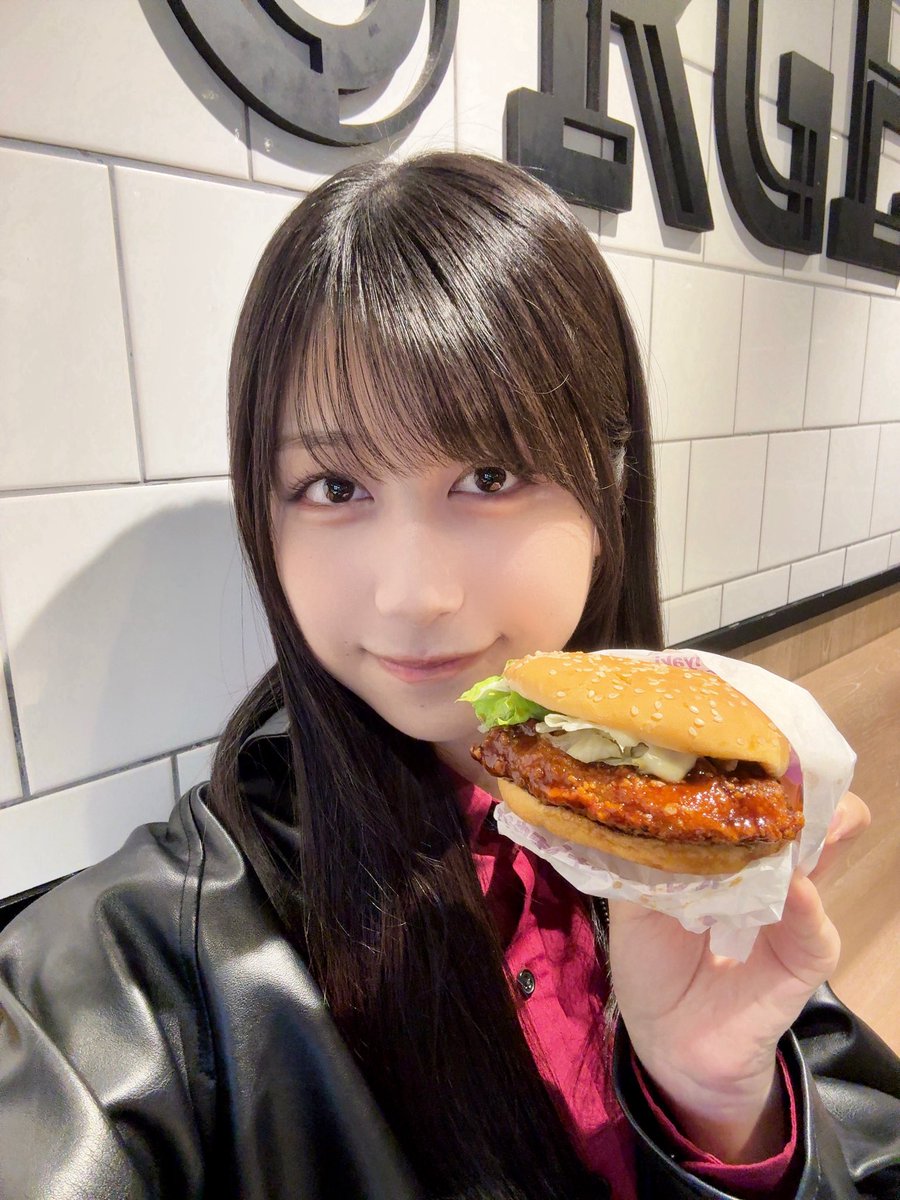 _shima_s4yaka's tweet photo. 販売終了って聞いて😭 https://t.co/OhpQB5lNR7
