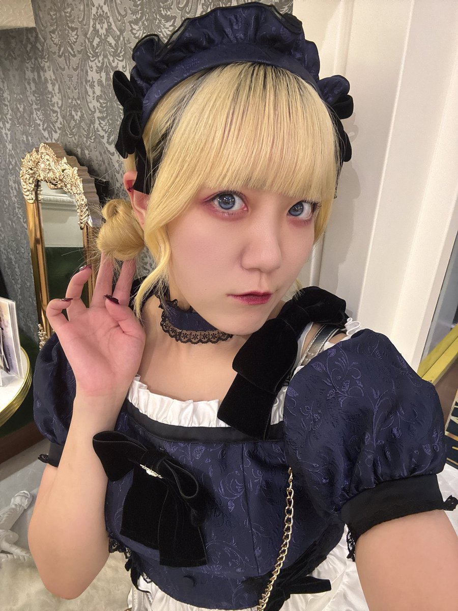 MH_lilith's tweet photo. おきゅいん🖤

今月ラストです〜🥺
サイドお団子にしたよ🍡

本日は18-23でいますよ

#秋葉原#秋葉原コンカフェ#自撮り界隈 https://t.co/2grj4xBWAc