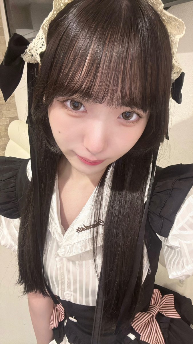 pyon_oshiose's tweet photo. 自分的メイド最後🖤 ̖́-
髪染めたよ〜かわいい？ https://t.co/AgsoYdM1KB