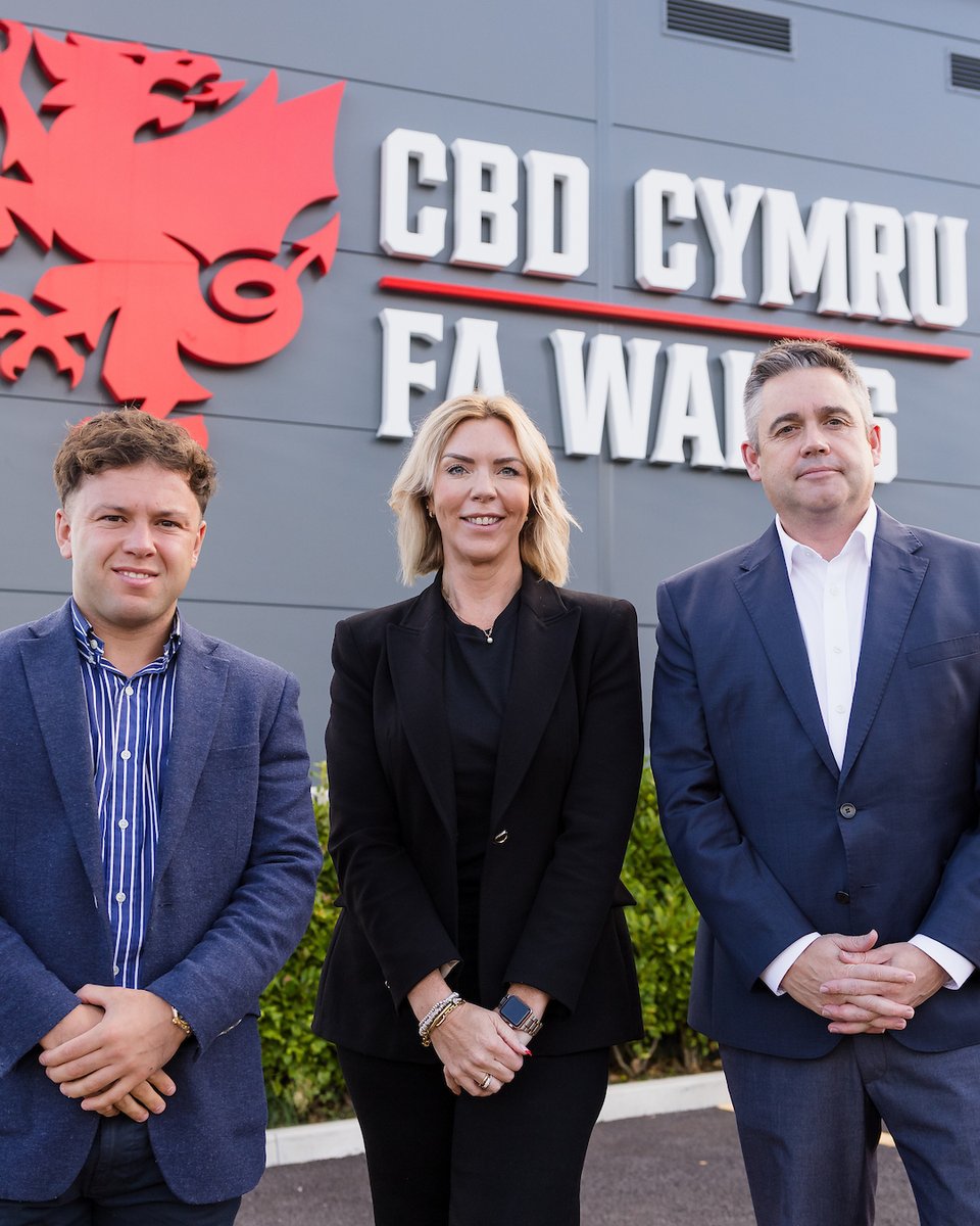 FAWales's tweet photo. The Football Association of Wales is pleased to announce a new long-term partnership with Castell Howell Foods, which joins the FAW as its Official Food Wholesale Partner 🤝

📰 https://t.co/Yq9CQoFaqs https://t.co/yHxsNSuLB3