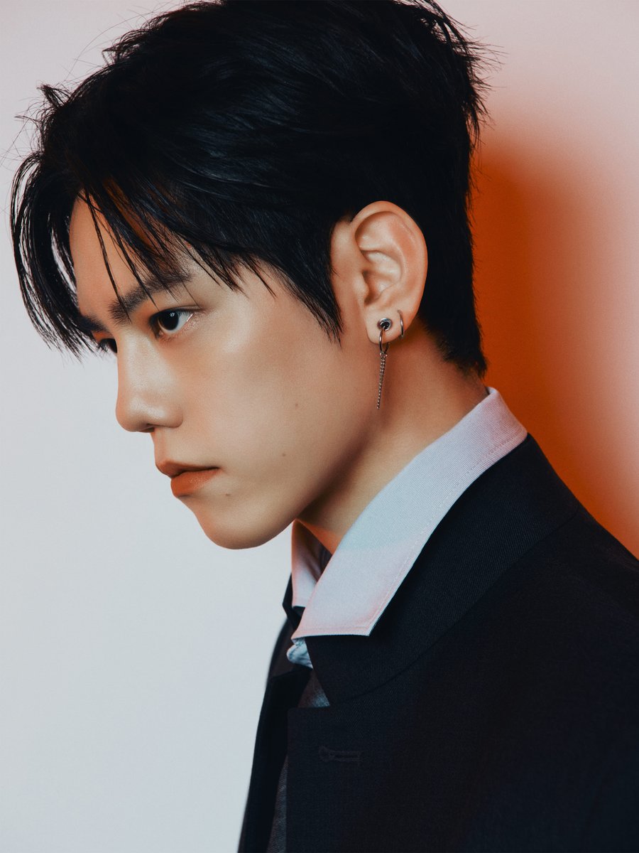 NFlyingofficial's tweet photo. 엔플라잉 (N.Flying) 9th Mini Album [Still]

Jacket Poster : Still Alive Ver.

#차훈

TITLE🕯️ 잔불 (Still)
ALBUM RELEASE🔥 2026.10.08 6PM (KST)

#NFlying #엔플라잉 #Still #잔불 https://t.co/9IWlvmoJbp