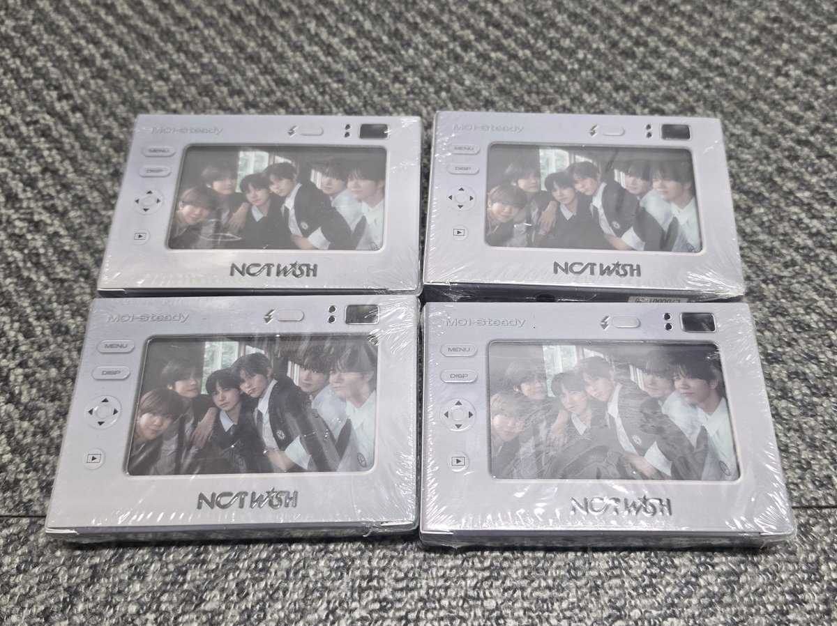 kokonutyd's tweet photo. 혹시스테디qr앨범 미개봉으로 나눔받으실분...
4분 정도 드릴수잇을 거 같아요😇😇😇😇...
맘찍해주시면 주중에 추첨해서
랜덤으로 드릴게욤...♡♡♡♡♡
반택이고 제가부담합니다...♡♡♡♡ https://t.co/N0wBmodcc4