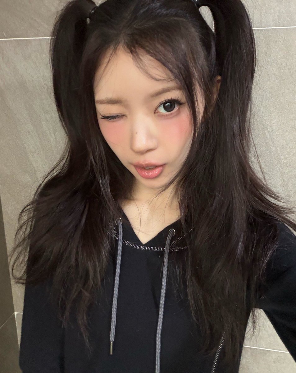 akiyama0b's tweet photo. I ❤️ FACEPORN https://t.co/iEiiwRiyZ3