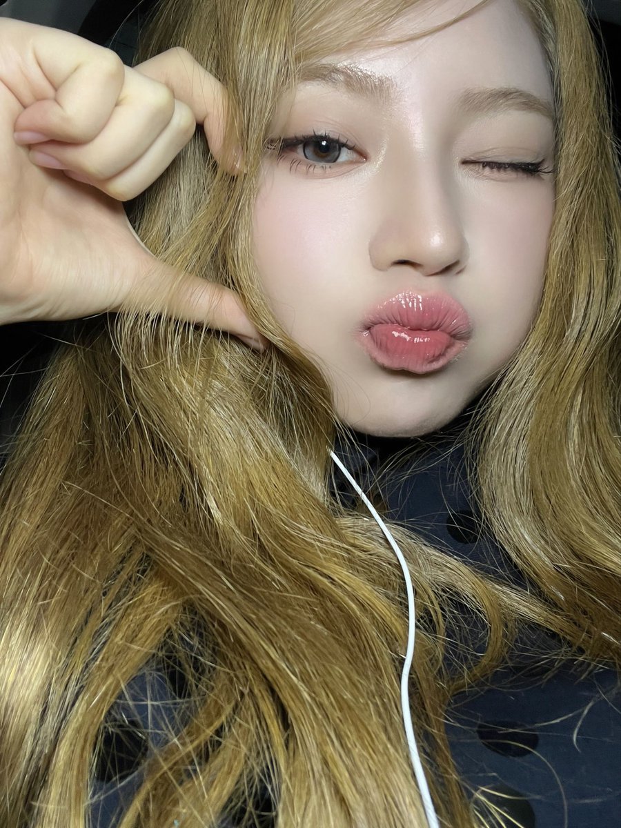 akiyama0b's tweet photo. I ❤️ FACEPORN https://t.co/iEiiwRiyZ3