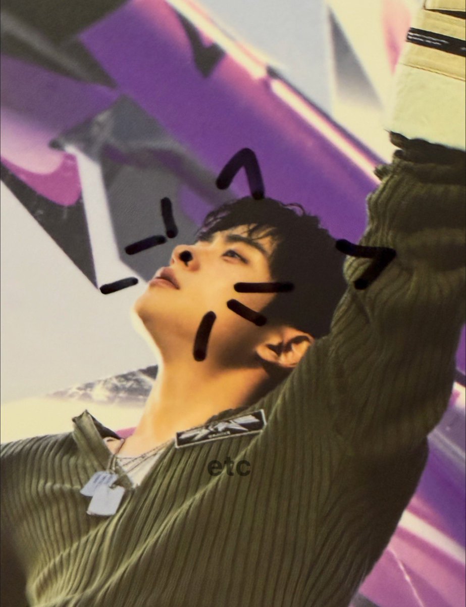 2tcetera's tweet photo. 그리고진짜!!!!고양이그림그려달라고했는데본인얼굴에고양이그림그려주심 ㅋㅋㅋㅋㅋ https://t.co/QhZaAGTv17