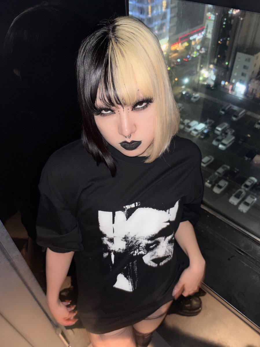 20MOZIJ07's tweet photo. 🪩🏳️‍🌈さっぽろレインボープライド2026公式アフターパーティー『CHANGE！』🏳️‍🌈🪩
AYAさんと共にMONSTRO踊らせていただきました！
老若男女問わずどんな人も自分を自由に表現し、人を愛し、リスペクトし合える世の中になりますように！
ありがとうございました🖤🌈
#lgbtq #さっぽろレインボープライド https://t.co/TEcDwmE4TQ