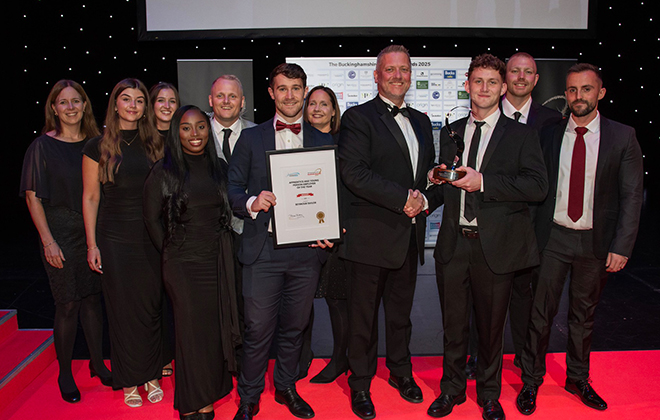 bbfuk's tweet photo. Proud to have @BucksCouncil  sponsoring the Innovative Business of the Year Award at the #BucksBusinessAwards. 

Celebrating organisations driving innovation, creativity and growth across the county. 

Read more: https://t.co/8dn96BXFM4 https://t.co/cGNsWWRkrO
