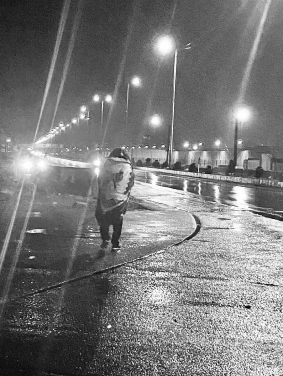 meral_amir3's tweet photo. فرزند ایران و جانفدای میهن محمد قبادلو🥀 https://t.co/MM5mQUPSau