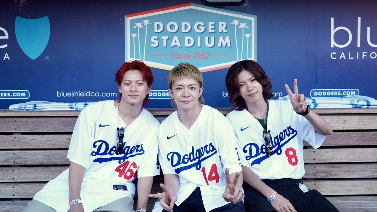 diary_since2021's tweet photo. 感謝心で出来てる岸くん。
Number_iの3人の中では、一番歴が長いのに先輩面することもなく、素直に頼ることができる。
弟達の話をけして否定せず、「うんうん」「そうだよね」と共感を示す。
自慢話は一切しない代わりに、メンバーの良い所をアツく語ることが出来る。
素敵なリーダー。
#岸優太 #KC_HBDay