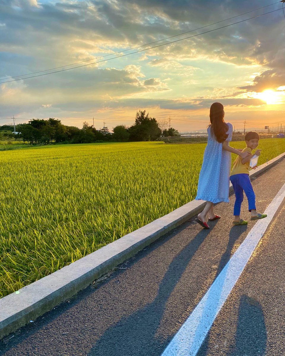 NewStyles2's tweet photo. 夢を追いかけるのに遅すぎるということは絶対にない。心に留めておきたい言葉。 🌙
SRVx https://t.co/TAATYdgQez