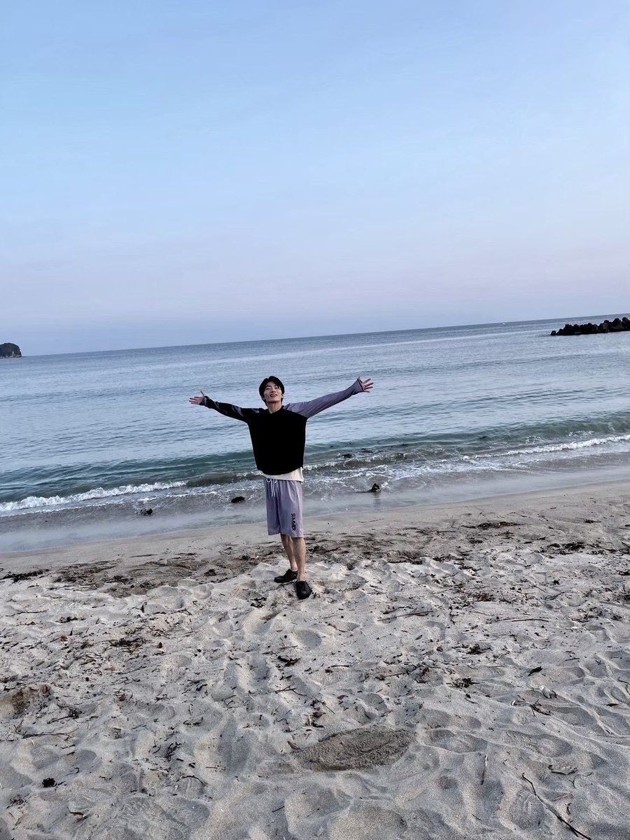 KimuraKaiki's tweet photo. ありがとうございます♪
本日22:00頃、インスタライブにて同時視聴会ので是非！　#陽キャ集団 https://t.co/7kFrnGwzaI