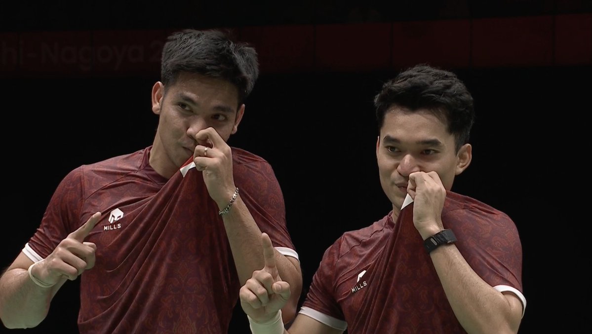 ainurohman's tweet photo. 1974, Tjun Tjun/Johan Wahjudi🥇
1978, Ade Chandra/ Christian Hadinata🥇
1982, Icuk Sugiarto/Christian Hadinata🥇
1994, Rexy Mainaky/Ricky Subagja🥇
1998, Rexy Mainaky/Ricky Subagja🥇
2010, Markis Kido/Hendra Setiawan🥇
2014, Mohammad Ahsan/Hendra Setiawan🥇
2018, Marcus Fernaldi Gideon/Kevin Sanjaya Sukamuljo🥇 
2026, Leo Rolly Carnando/Daniel Marthin🥇🆕

9 emas Asian Games. 

Sektor ganda putra Indonesia, sektor ganda putra paling sukses dalam sejarah Asian Games!