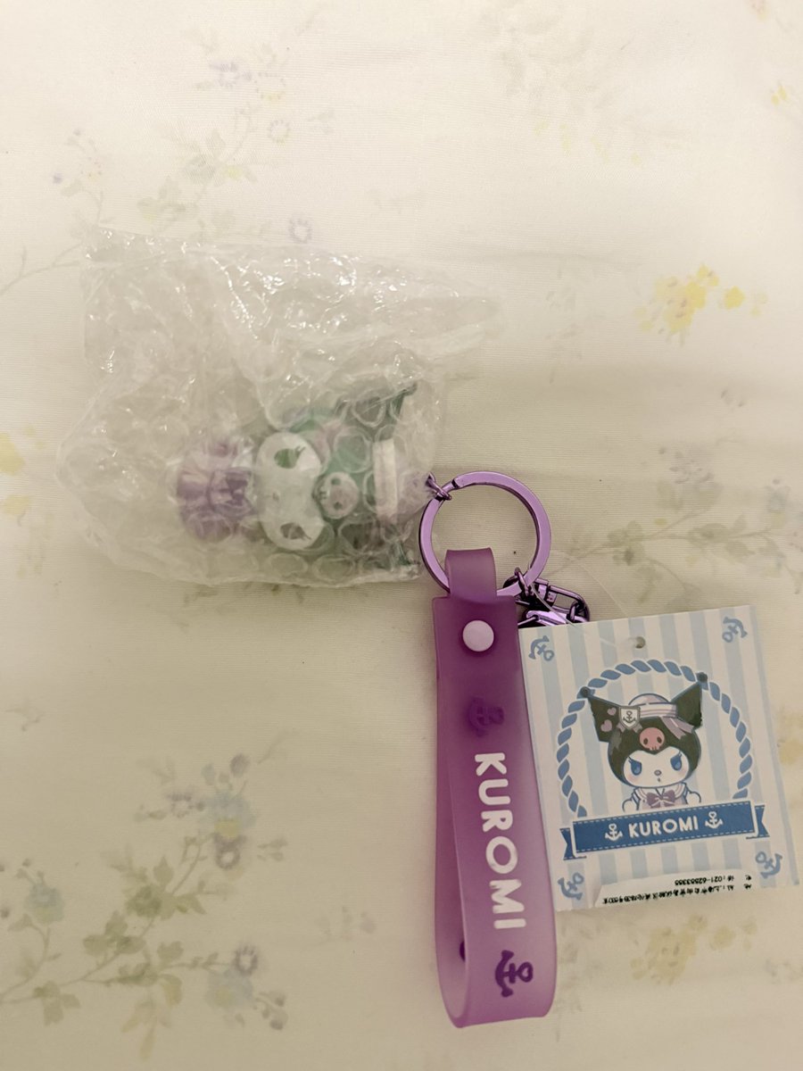 pomwangsudsud's tweet photo. พกจ.myme miniso จุ่มได้ 290
kuromi เล็ก 150 https://t.co/Uan965MgjZ