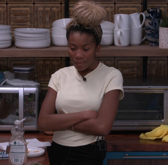 JokersBBUpdates's tweet photo. Posted 1:51am: Taylor says tomorrow review veto and blockbuster and personal stats. 5 hours of studying, 2 hours of questions and 1 hour on the speech. 8 hours of studying tomorrow.  Wednesday, review 2 hours + 6 hour speech.  #BB28 #BBLF https://t.co/TJ20Z1n1ts