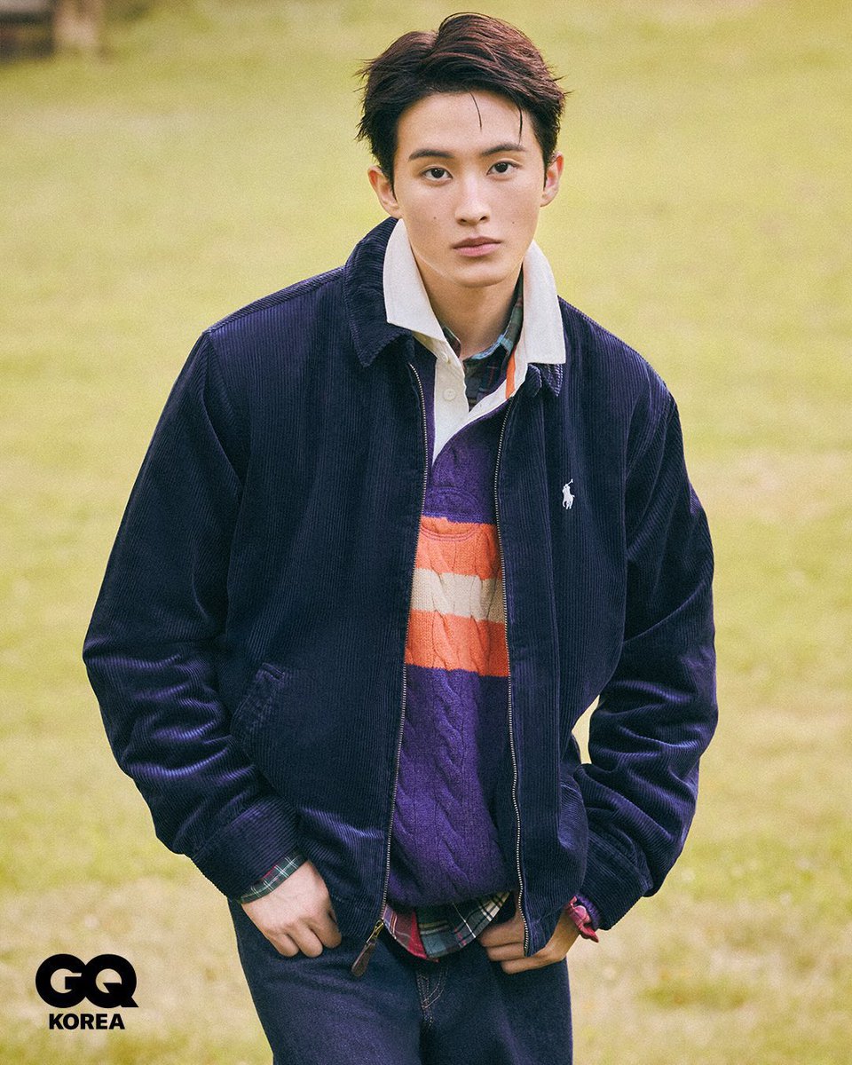 merlynsie's tweet photo. อมก หนุ่มโปโลโคตรหล่อ 😭😭😭😭 มาร์คลีลุคนี้ดีมากกกกกกกก ตี๋อินเตอร์ในฝัน https://t.co/RDIvXxLOBv