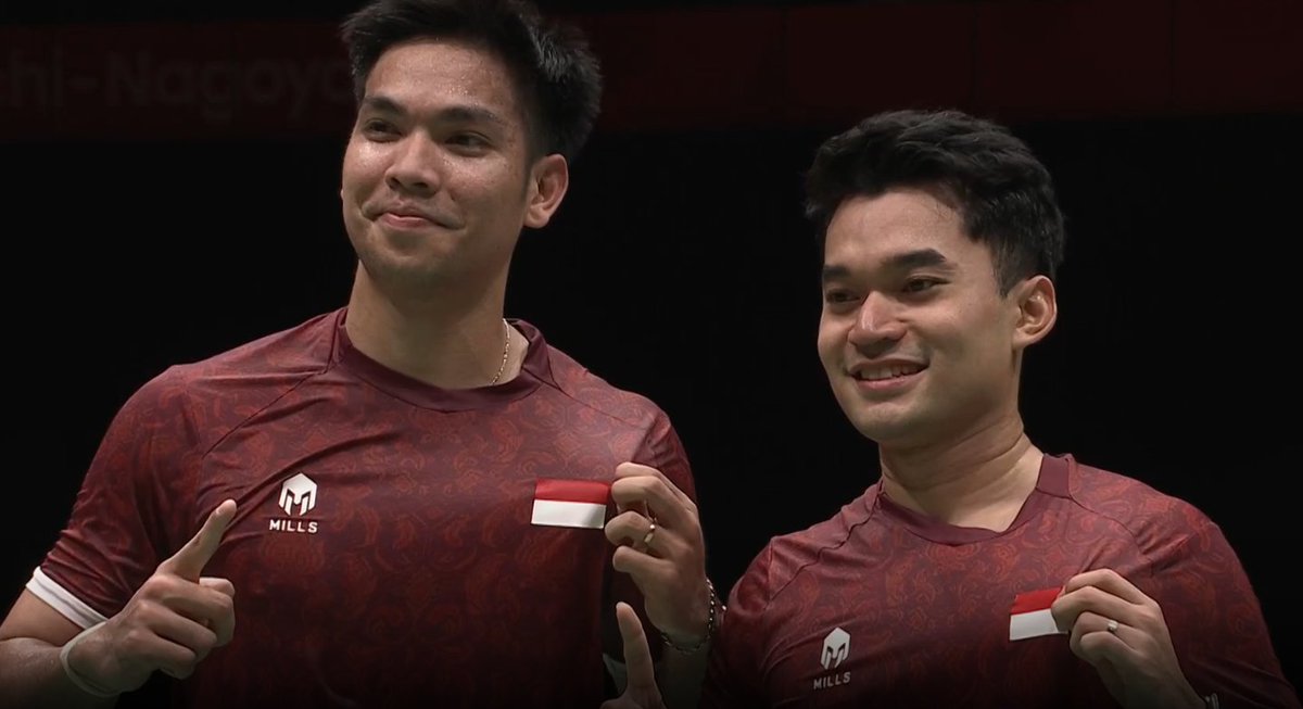 BadmintonLive1's tweet photo. Senyum 3M Check 😀😃

#AsianGames2026 https://t.co/tau5HETo95