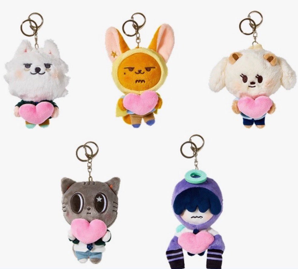 L0VELYBEOMIE's tweet photo. STOOOPP THE NEW PPULBATU KEYRING DESIGNS ARE SO CUTE!!! THEY ALL HAVE BLUSHHHH 😭😭😭😭 https://t.co/qpO2xJzSYa