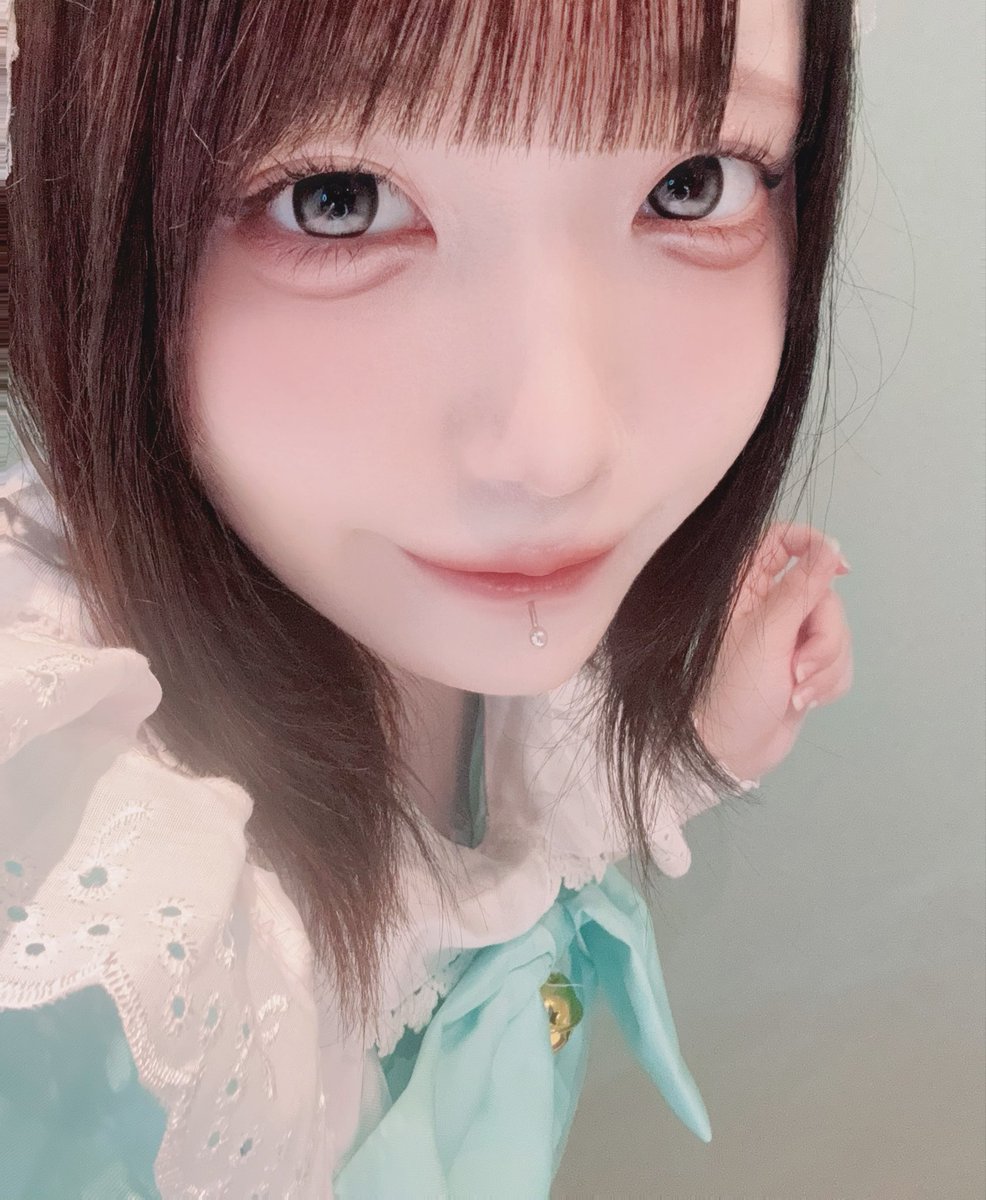 shiu_oshiten's tweet photo. ずっと隣にいてね♡
 #自撮り界隈 #すすきの #コンカフェ https://t.co/09dJJ0cMF3